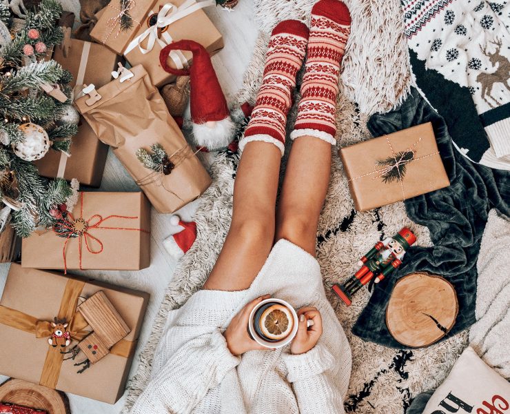 holiday gifts for her